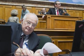 Jacques Neirynck a longtemps siégé à Berne au Conseil national sous les couleurs du PDC (archives). KEYSTONE/LUKAS LEHMANN